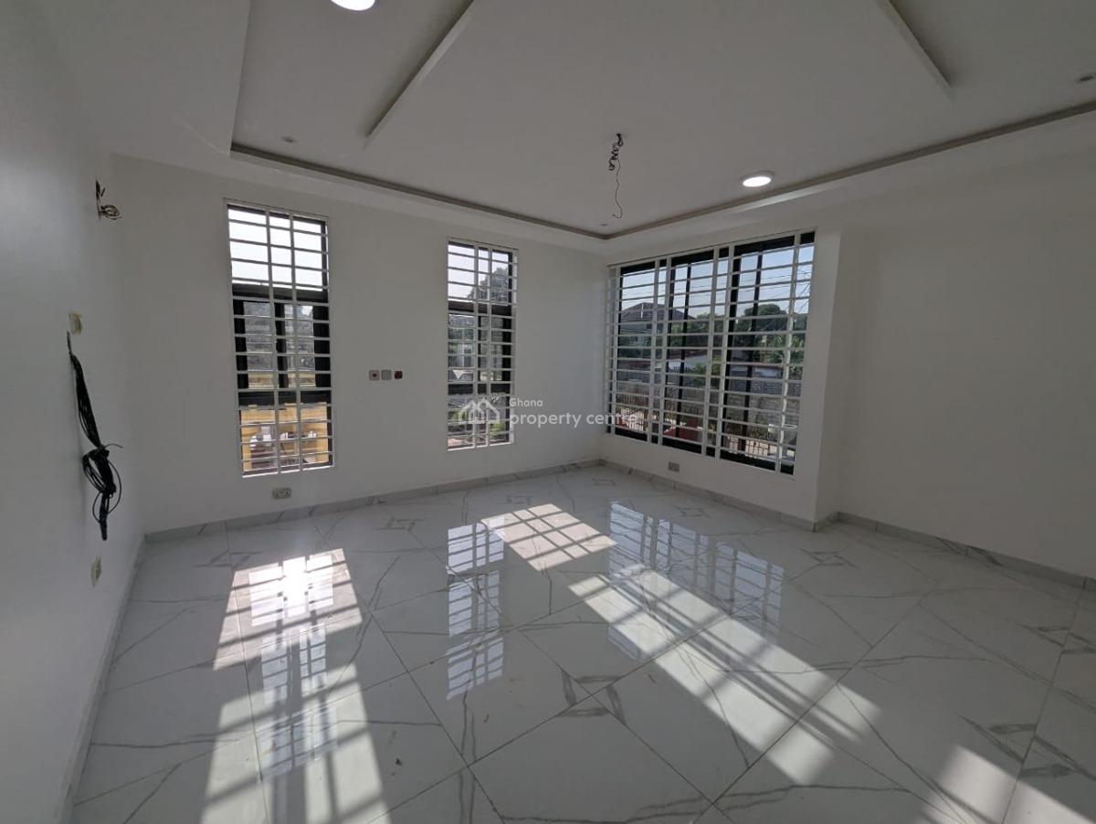 3-bedrooms All Ensuite, Achimota Mall, Achimota, Accra, Detached Bungalow for Sale