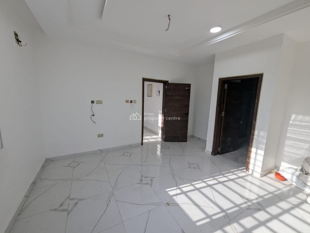3-bedrooms All Ensuite, Achimota Mall, Achimota, Accra, Detached Bungalow for Sale