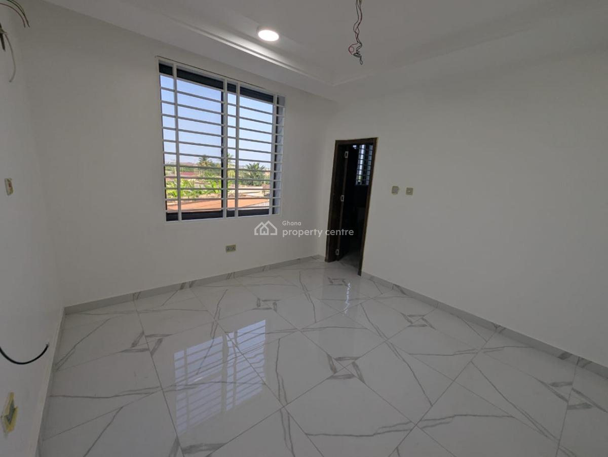 3-bedrooms All Ensuite, Achimota Mall, Achimota, Accra, Detached Bungalow for Sale