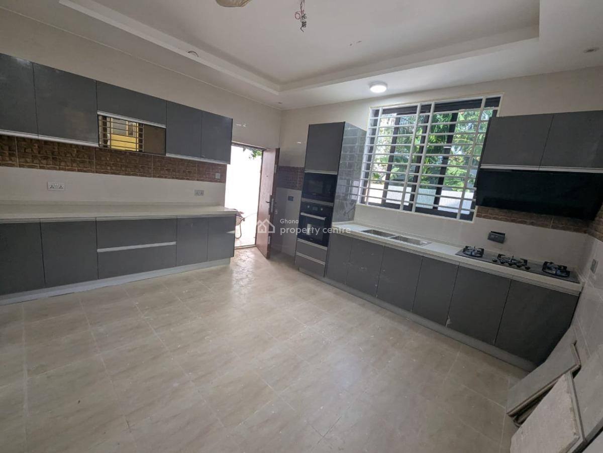 3-bedrooms All Ensuite, Achimota Mall, Achimota, Accra, Detached Bungalow for Sale