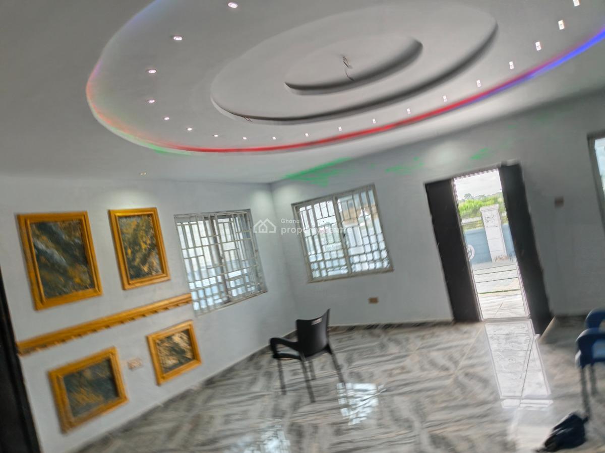 4 Bedrooms House, Aboaso Ntonso New Site, Near Fawoade Mampongteng, Kwabre, Ashanti, House for Rent