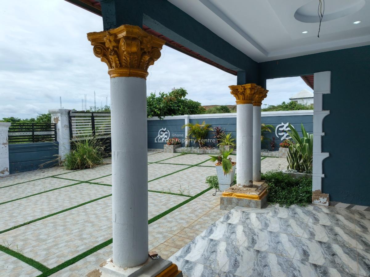 4 Bedrooms House, Aboaso Ntonso New Site, Near Fawoade Mampongteng, Kwabre, Ashanti, House for Rent
