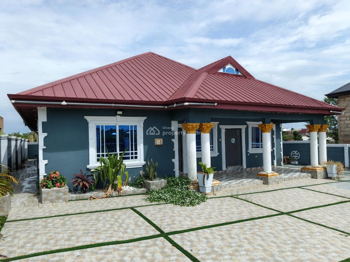 4 Bedrooms House, Aboaso Ntonso New Site, Near Fawoade Mampongteng, Kwabre, Ashanti, House for Rent