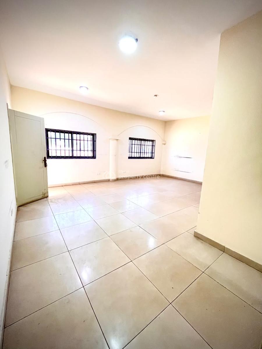 8 Bedroom House at Cantonment, Cantonment, Cantonments, Accra, Commercial Property for Rent