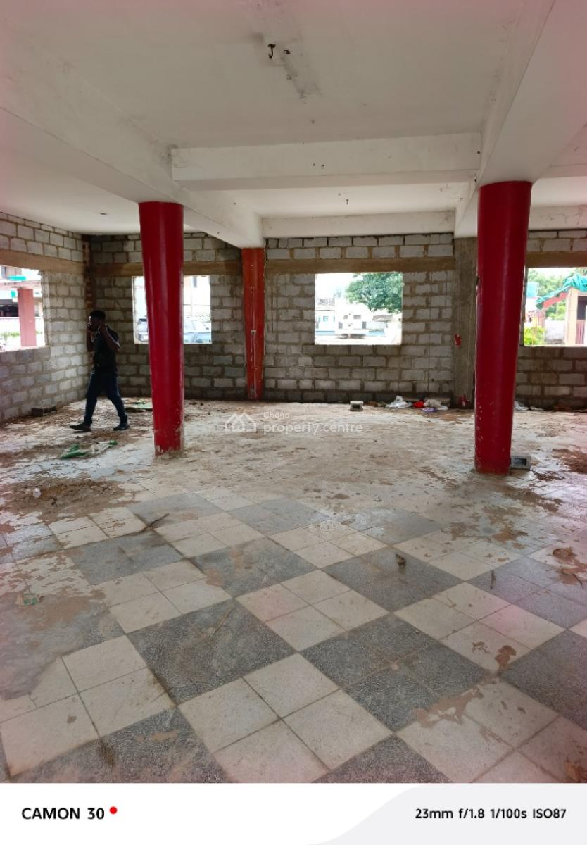 Prime Double Shop  -- Main Ring Road to Circle, Accra, Seekers Realty, Accra Metropolitan, Accra, Shop for Rent