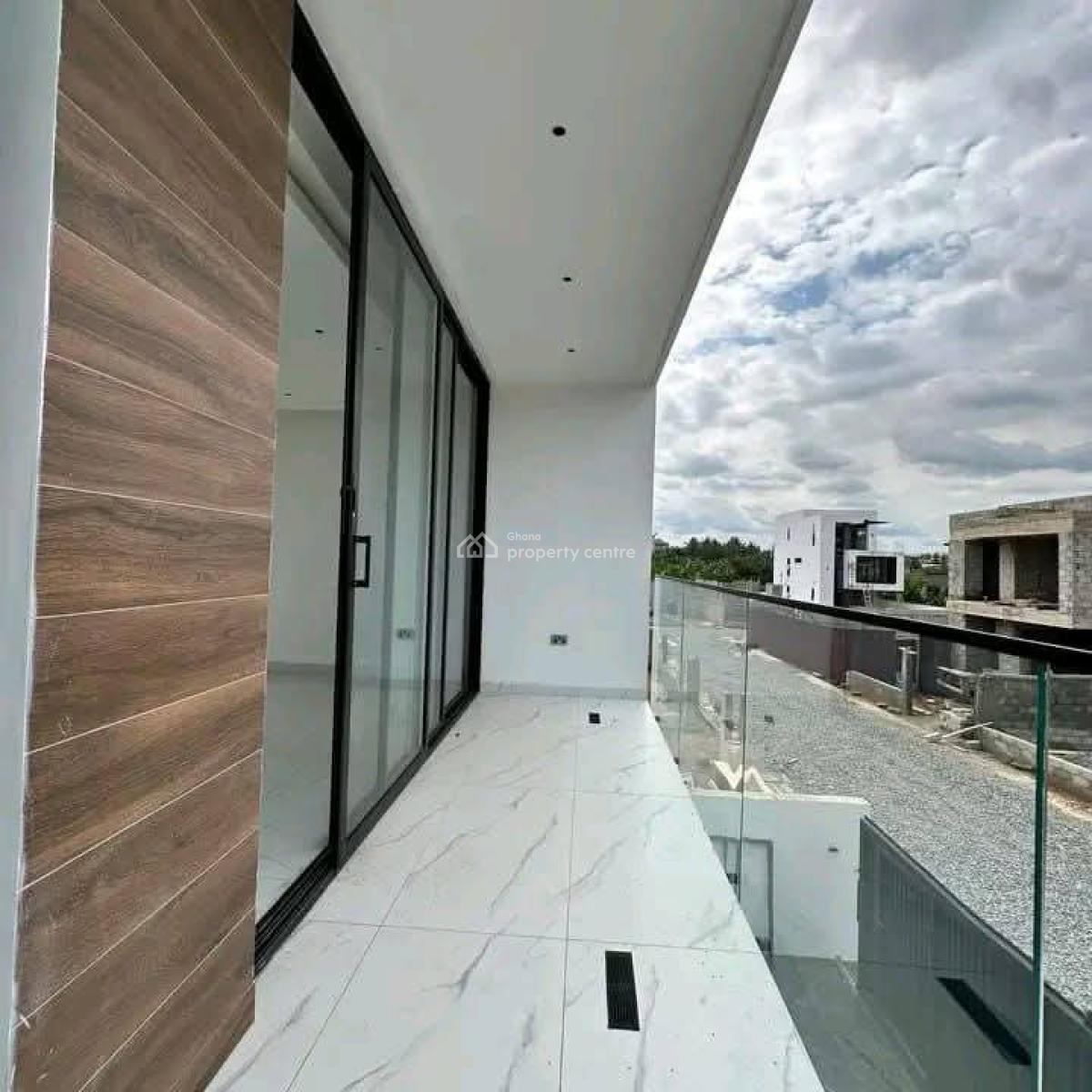 4- Bedrooms Plus One Staff Quarters Property in a Gated Community, East Airport Gated Community, East Airport, Airport Residential Area, Accra, Detached Duplex for Sale
