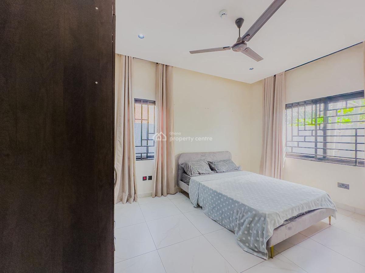 3-bedrooms Plus One Staff Quarters Furnished House, East Legon, East Legon, Accra, Detached Duplex for Sale