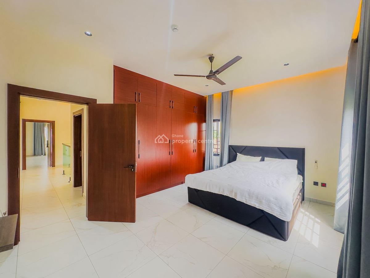 3-bedrooms Plus One Staff Quarters Furnished House, East Legon, East Legon, Accra, Detached Duplex for Sale