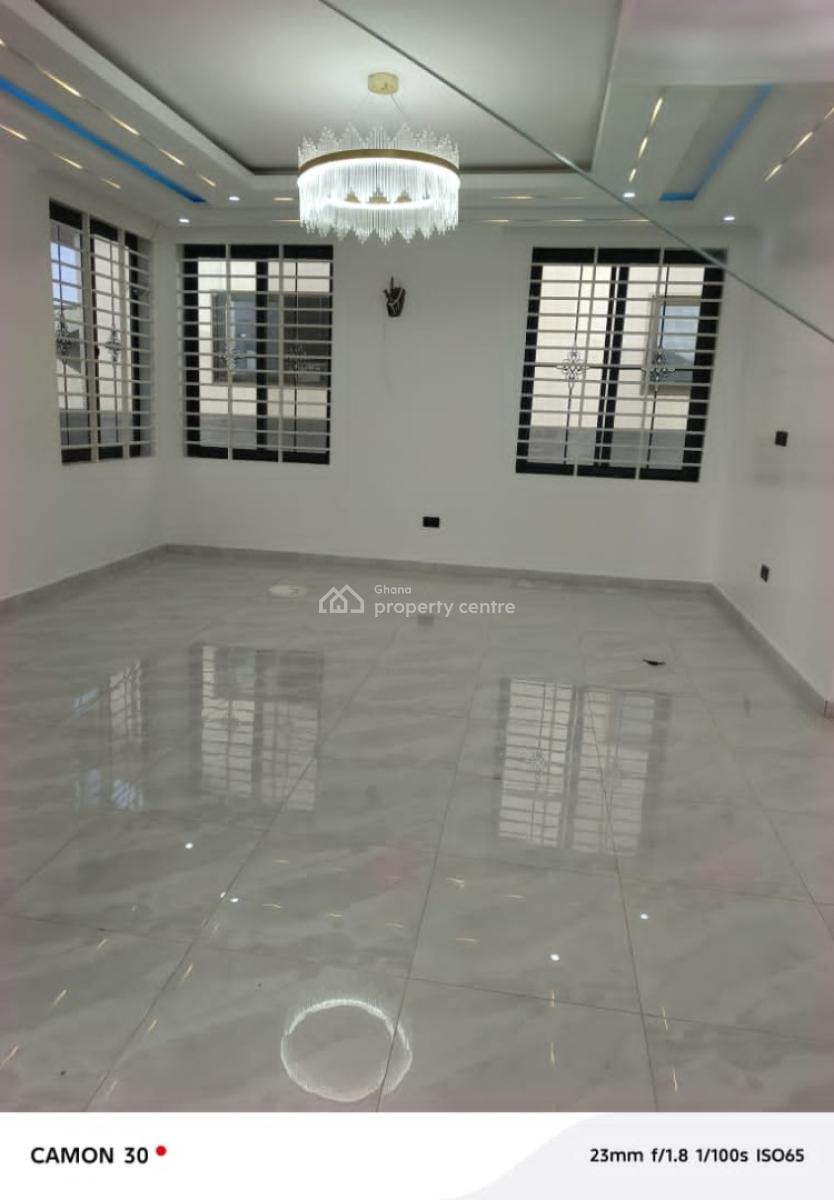 4-bedroom House, Spintex Accra, Spintex, Accra, Detached Duplex for Sale