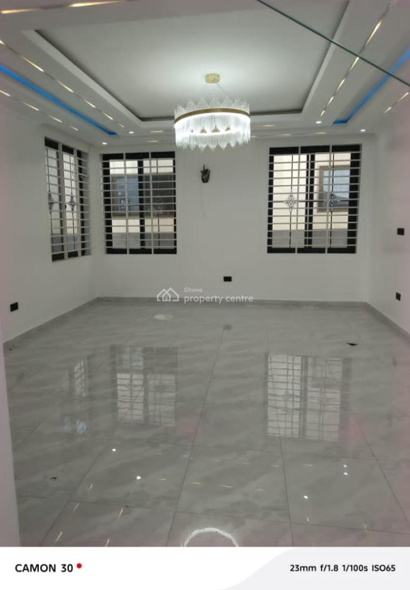 4-bedroom House, Spintex Accra, Spintex, Accra, Detached Duplex for Sale