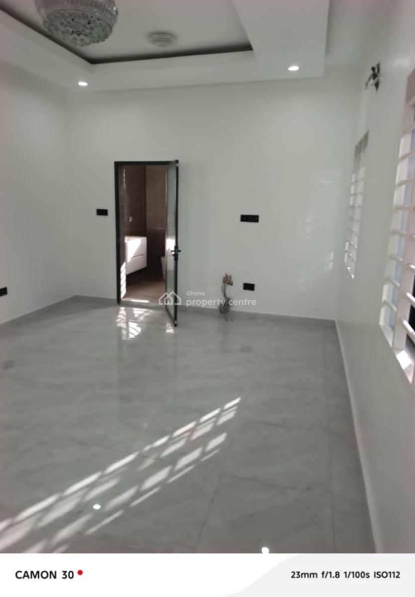 4-bedroom House, Spintex Accra, Spintex, Accra, Detached Duplex for Sale