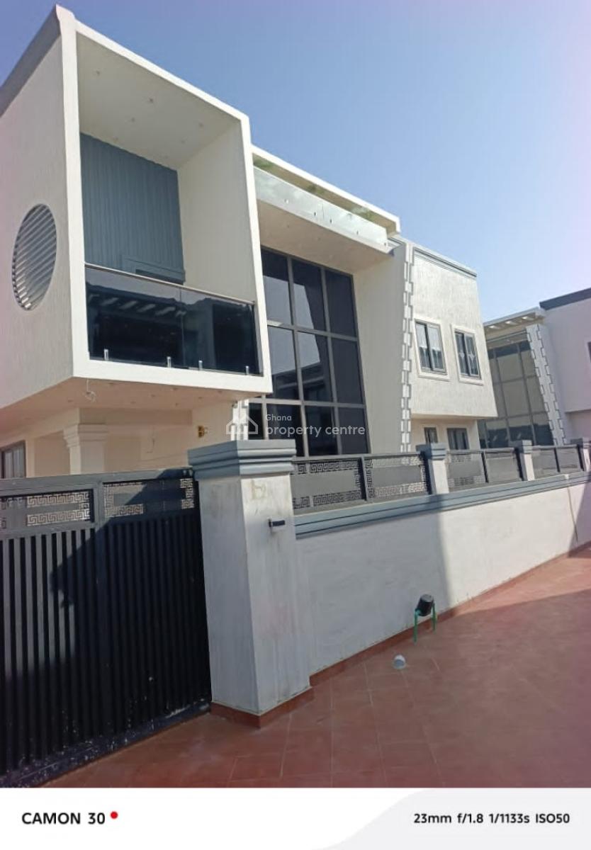 4-bedroom House, Spintex Accra, Spintex, Accra, Detached Duplex for Sale