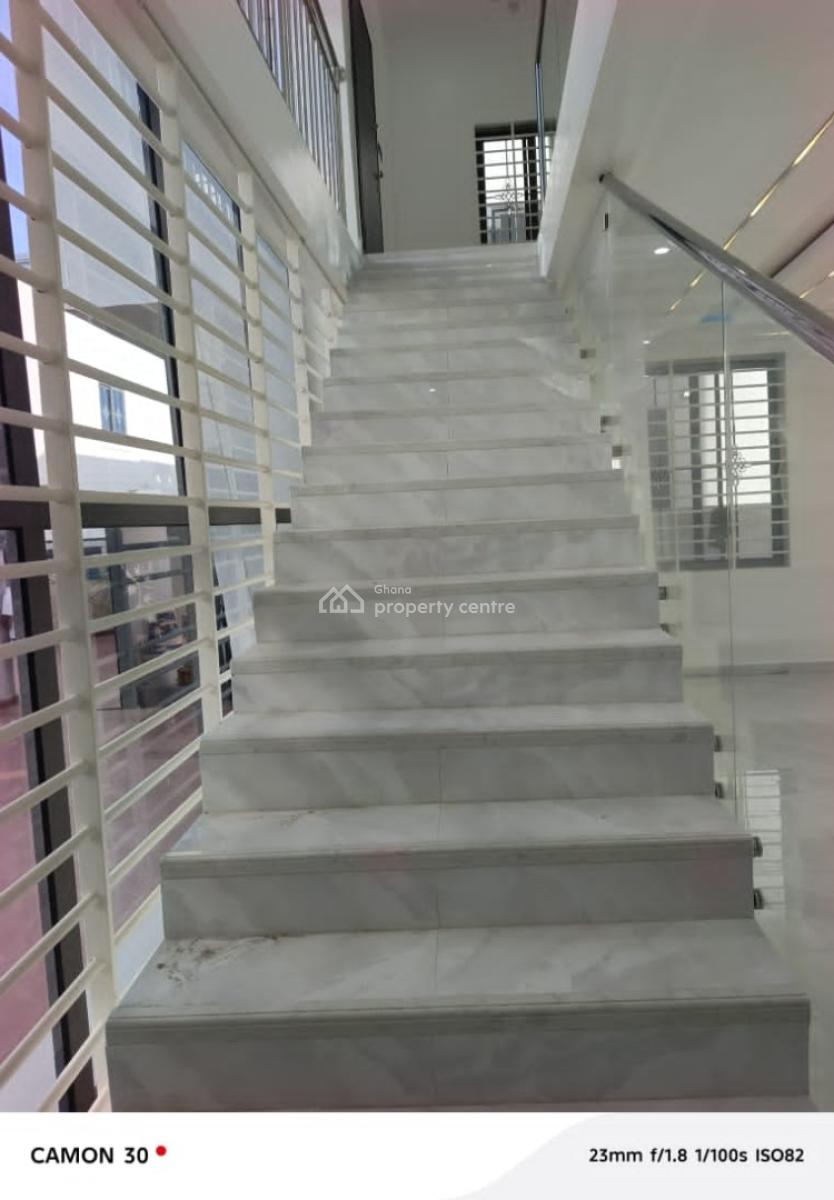 4-bedroom House, Spintex Accra, Spintex, Accra, Detached Duplex for Sale