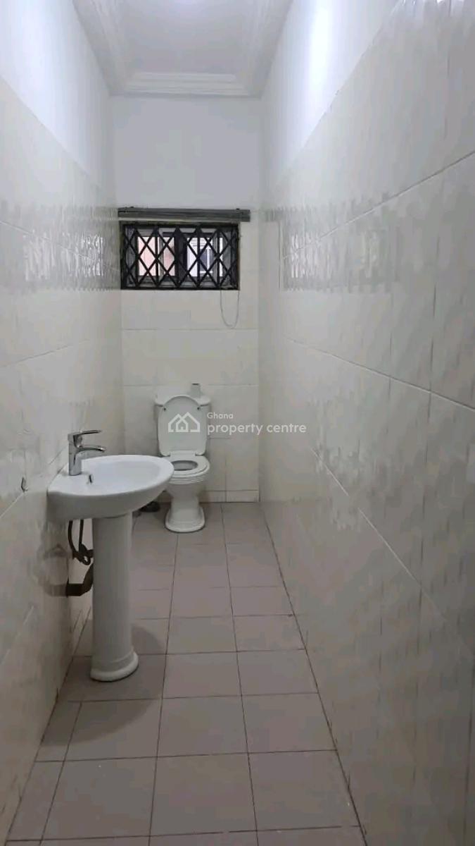 Executive 2 Bedroom All Ensuite Self Compound House, Ashaley Botwe, Adenta Municipal, Accra, House for Rent