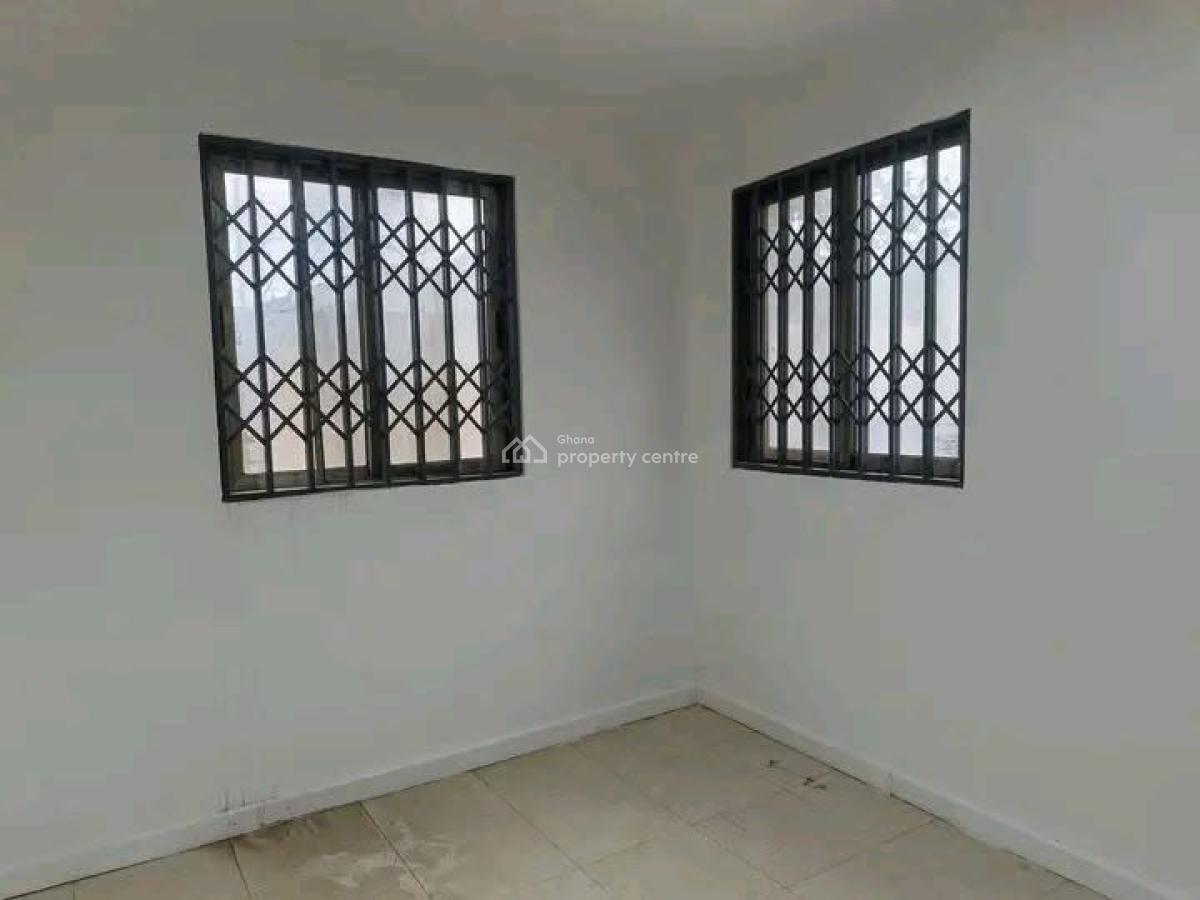 Decent 2-bedroom Flat @ Tse-addo, Accra, Tse Addo, Accra, Apartment for Rent