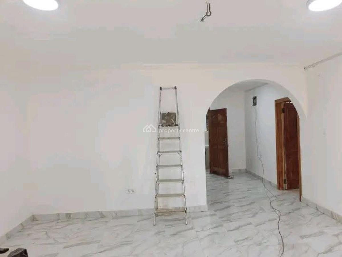 Decent 2-bedroom Flat @ Tse-addo, Accra, Tse Addo, Accra, Apartment for Rent