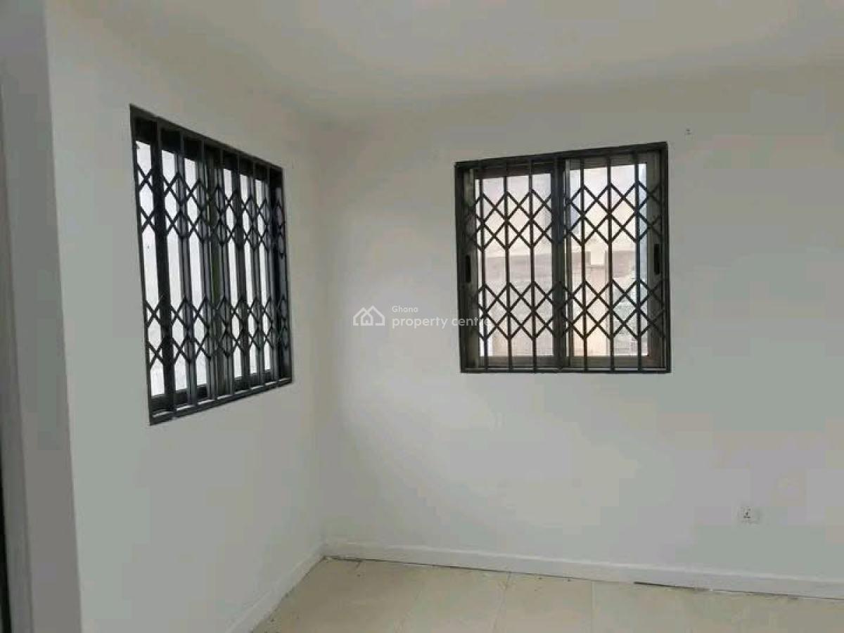 Decent 2-bedroom Flat @ Tse-addo, Accra, Tse Addo, Accra, Apartment for Rent