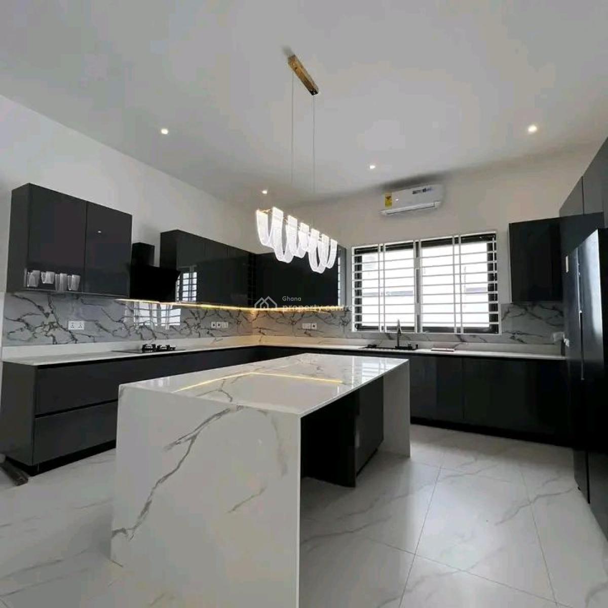 Modern 3-bedroom Smart Home, East Legon, Accra, Townhouse for Rent