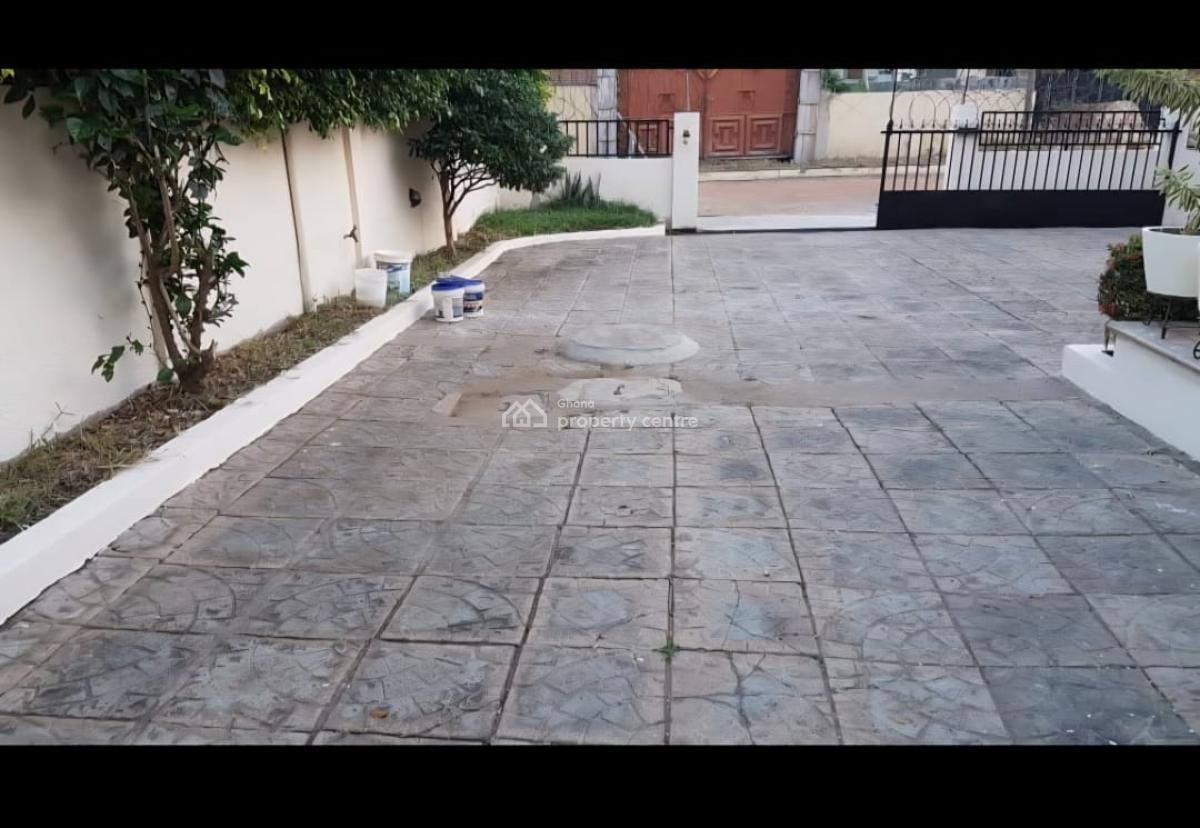 Executive 3 Bedroom, Adjiringanor, East Legon, Accra, House for Sale