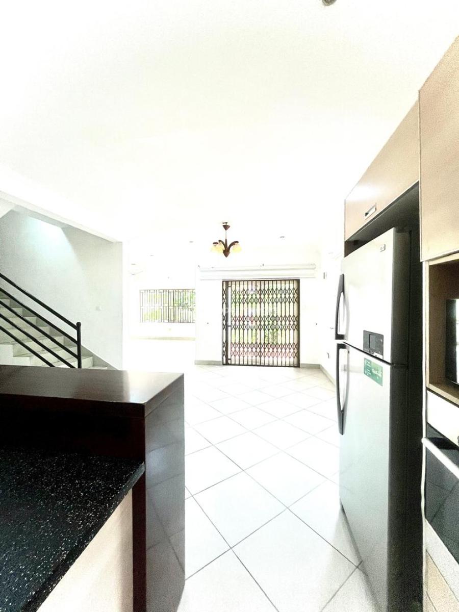 Executive Gated Community 3 Bedroom, Cantonments, Accra, Semi-detached Duplex for Rent