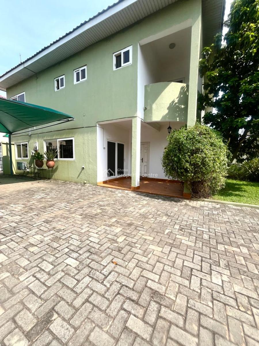Executive Gated Community 3 Bedroom, Cantonments, Accra, Semi-detached Duplex for Rent
