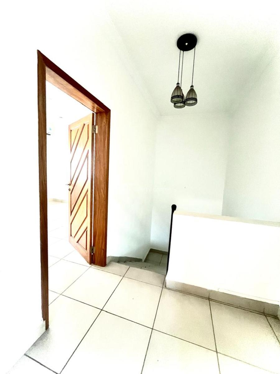 Executive Gated Community 3 Bedroom, Cantonments, Accra, Semi-detached Duplex for Rent
