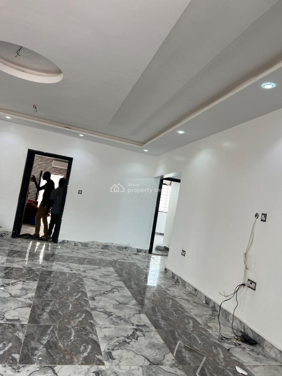 Elegant Newly Built 4-bedroom Home -- Daban New Sit, Daban New Site, Kumasi Metropolitan, Ashanti, Townhouse for Sale