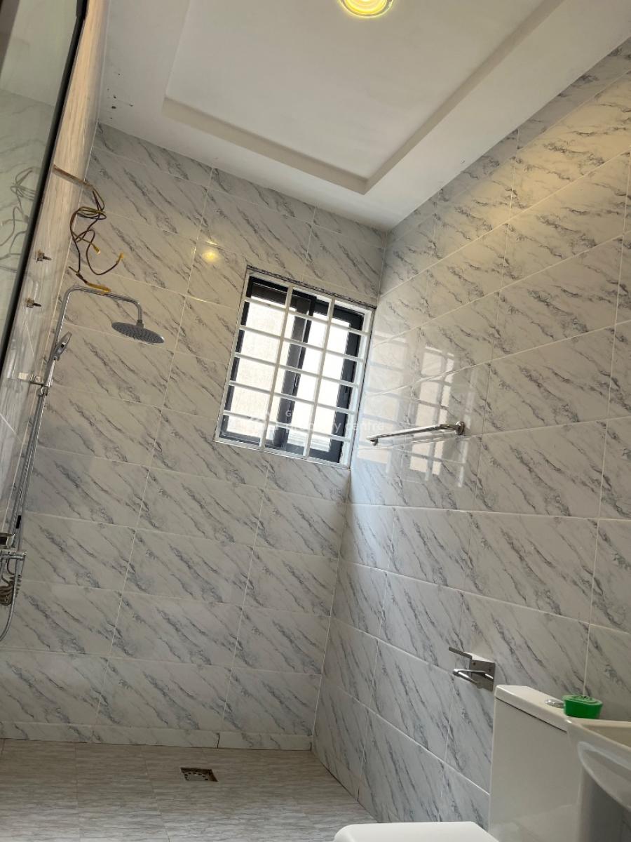 Elegant Newly Built 4-bedroom Home -- Daban New Sit, Daban New Site, Kumasi Metropolitan, Ashanti, Townhouse for Sale