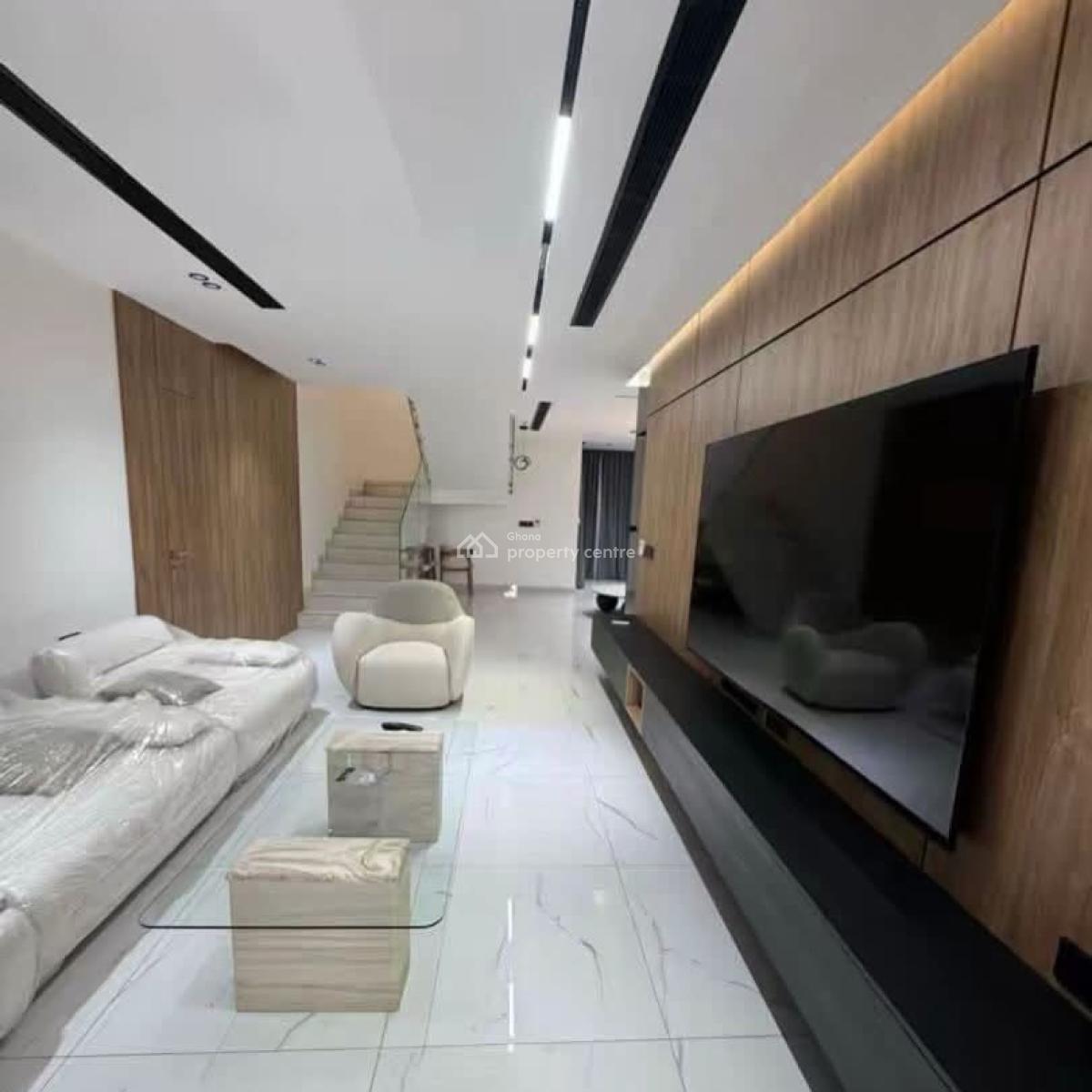 Executive Unfurnished 4 Bedroom, Airport Residential Area, Accra, House for Sale