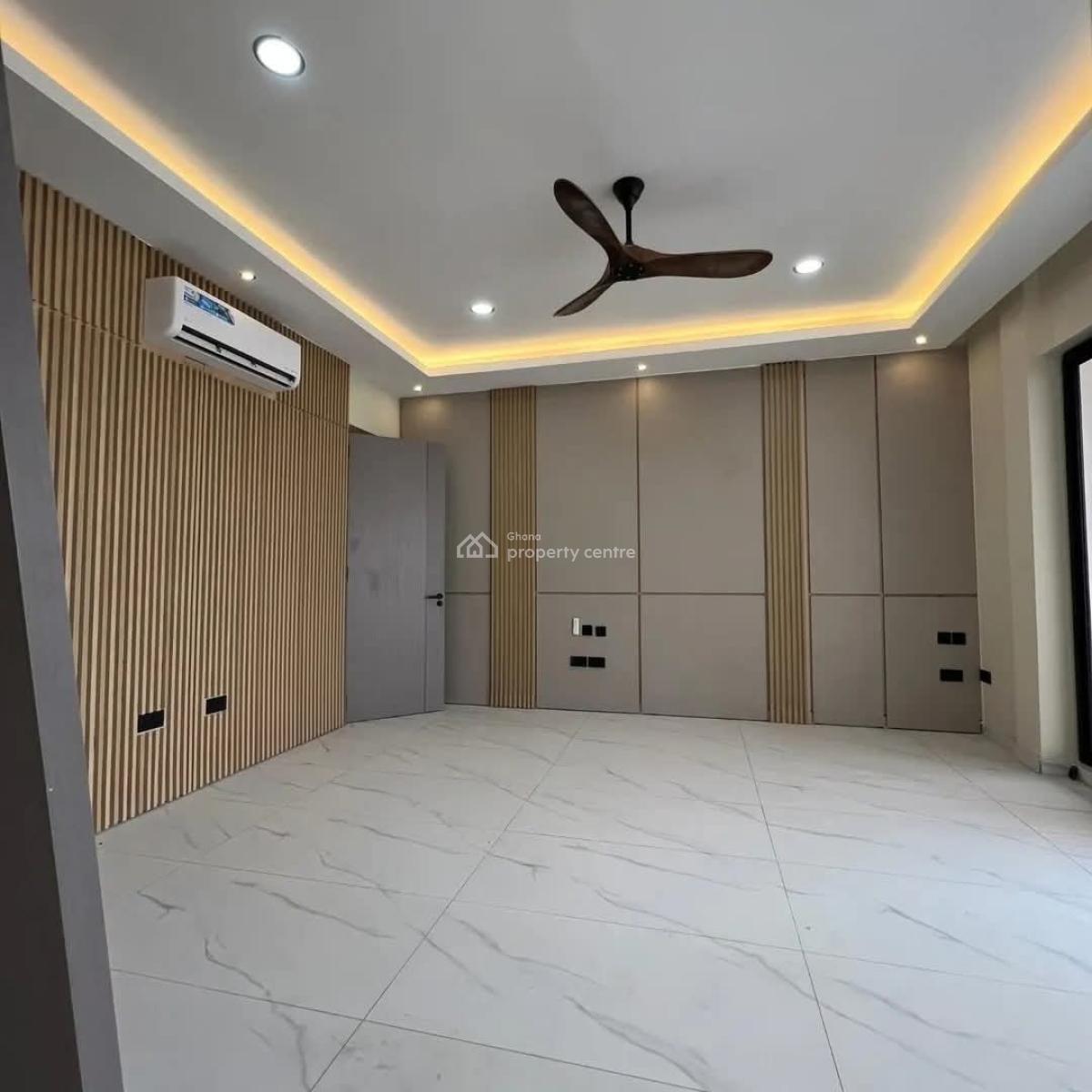 Luxury 4-bedroom House  in a Prime Area -- East Legon, Seekers Realty, East Legon, Accra, Detached Bungalow for Sale