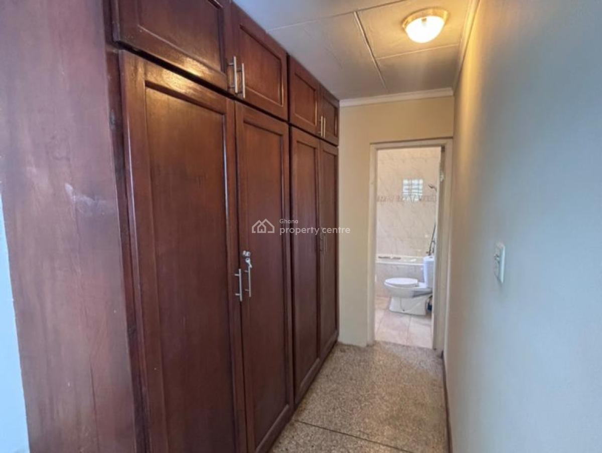 Executive 3 Bedroom, East Airport, Airport Residential Area, Accra, House for Rent