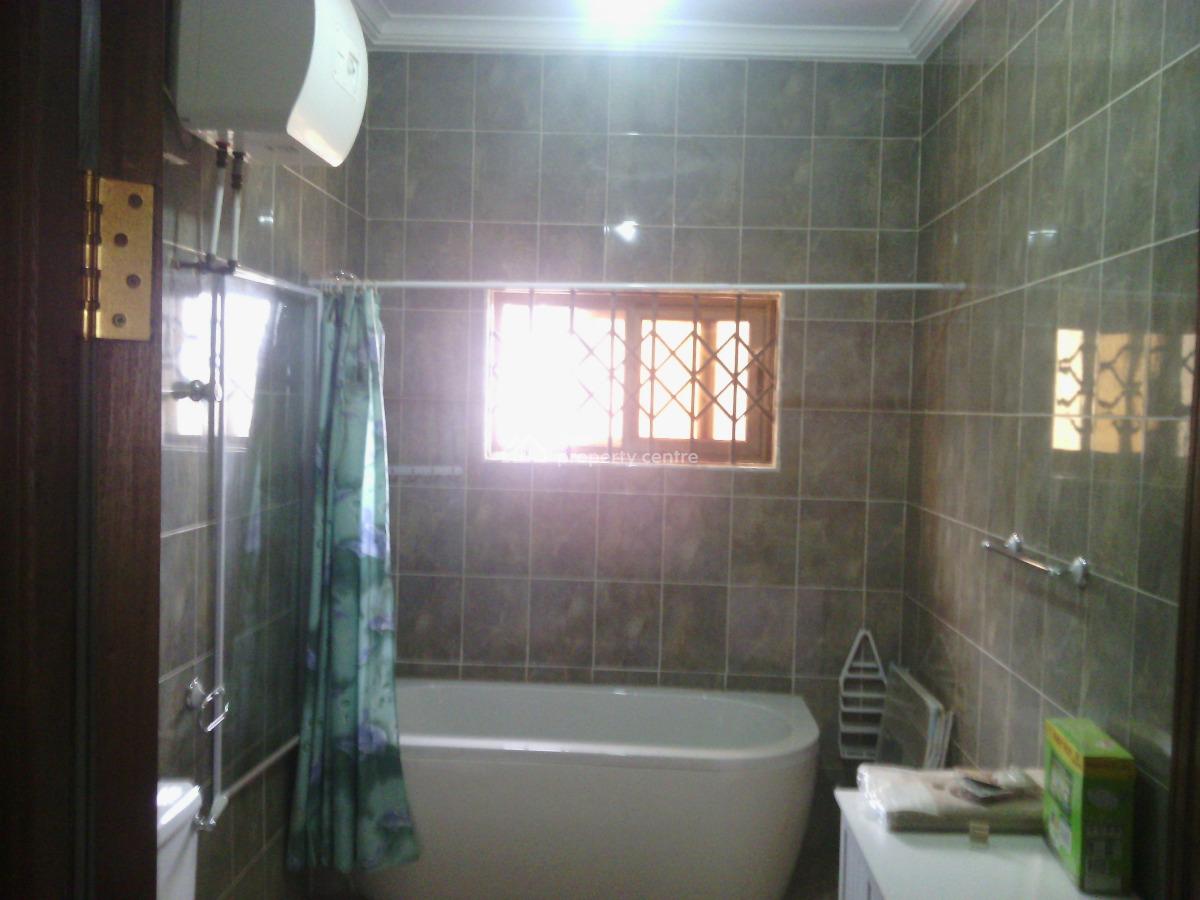Executive Fully Furnished 6bedrooms in Tema Community22, Tema Community22, Tema, Accra, House for Rent