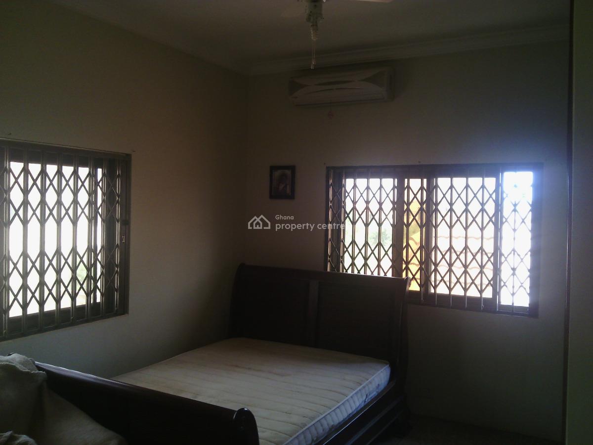 Executive Fully Furnished 6bedrooms in Tema Community22, Tema Community22, Tema, Accra, House for Rent