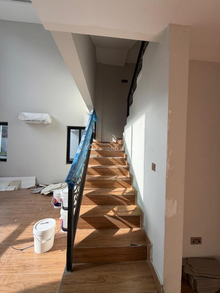 Executive 3 Bedrooms, East Airport, Airport Residential Area, Accra, House for Sale