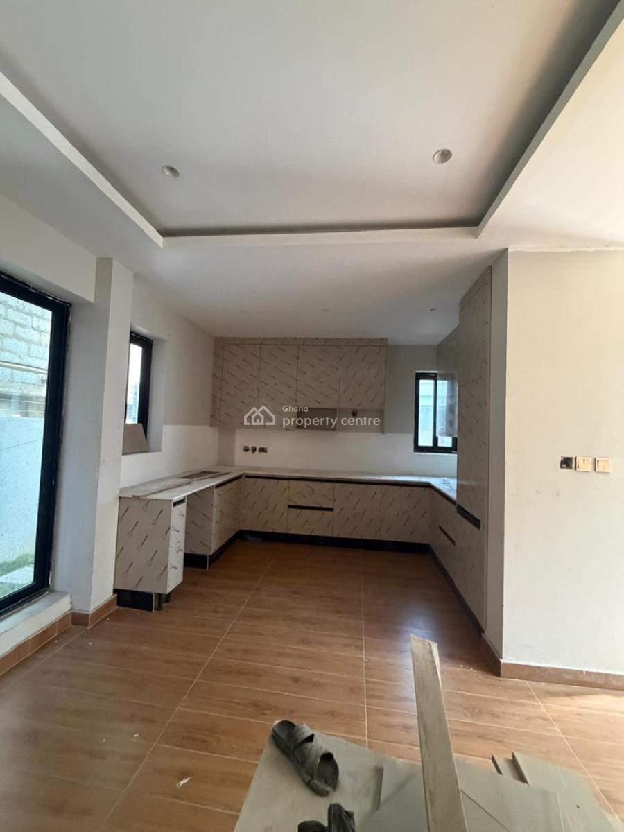 Executive 3 Bedrooms, East Airport, Airport Residential Area, Accra, House for Sale