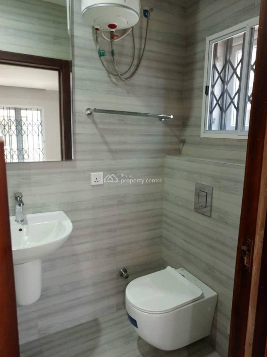Modern 3-bedroom Smart Home @ Teshie Bushroad, Bushroad, Teshie New Town, Accra, Townhouse for Rent