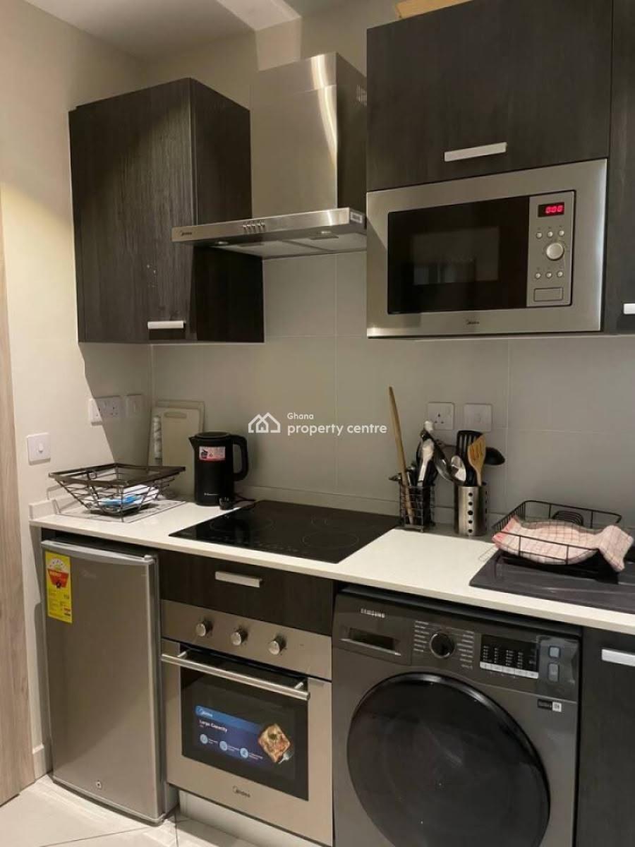 Luxury 1-bed Furnished Apartment@airport Residential Area, Airport Residential Area, Accra, Apartment for Sale