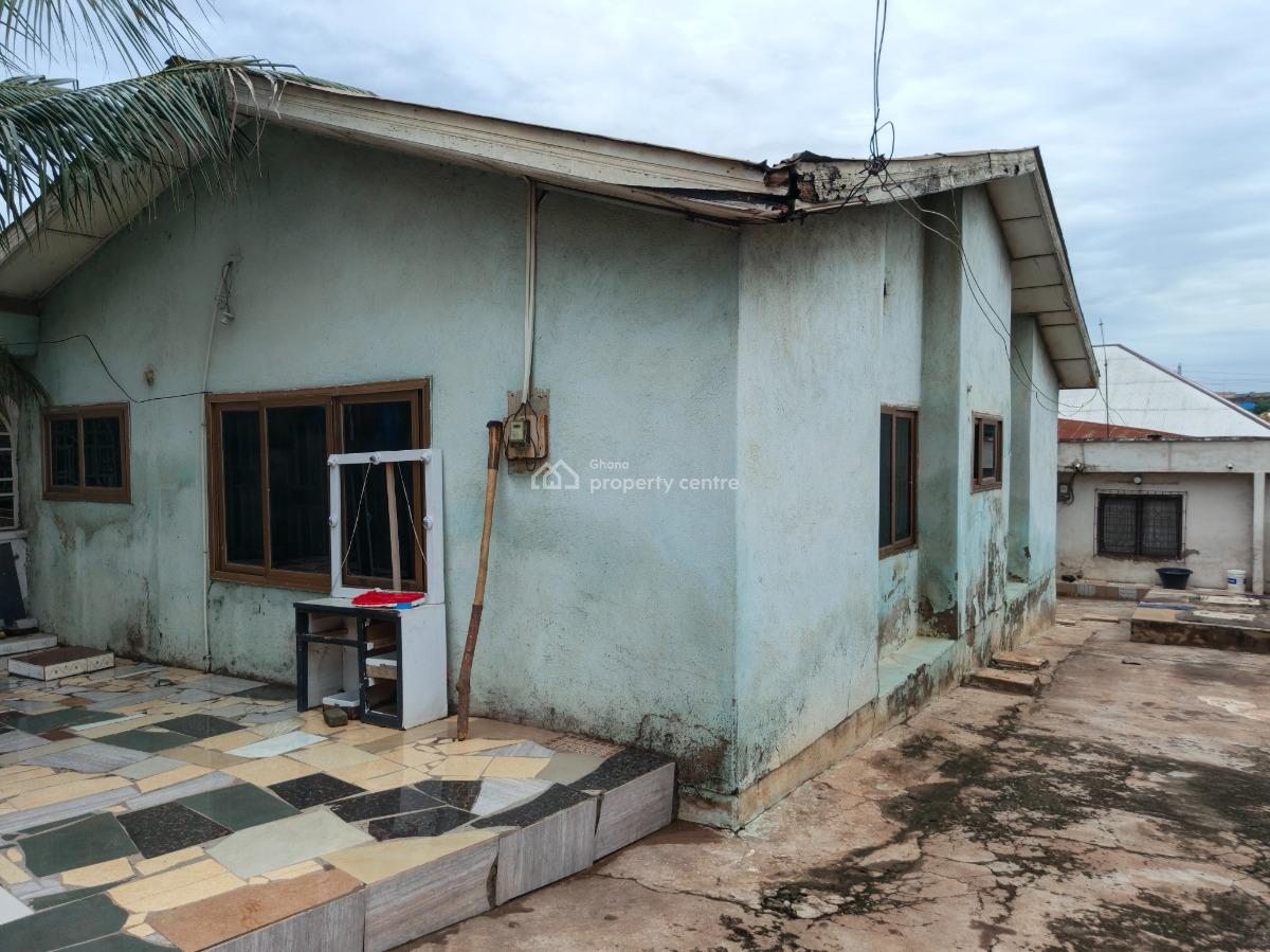 10 Bedrooms, Sepe Owusu Ansah, Kumasi Airport., Kumasi Metropolitan, Ashanti, House for Sale