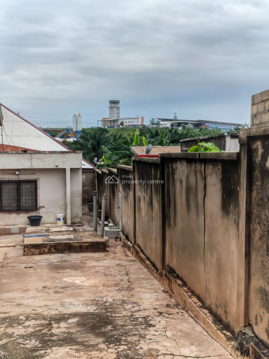 10 Bedrooms, Sepe Owusu Ansah, Kumasi Airport., Kumasi Metropolitan, Ashanti, House for Sale