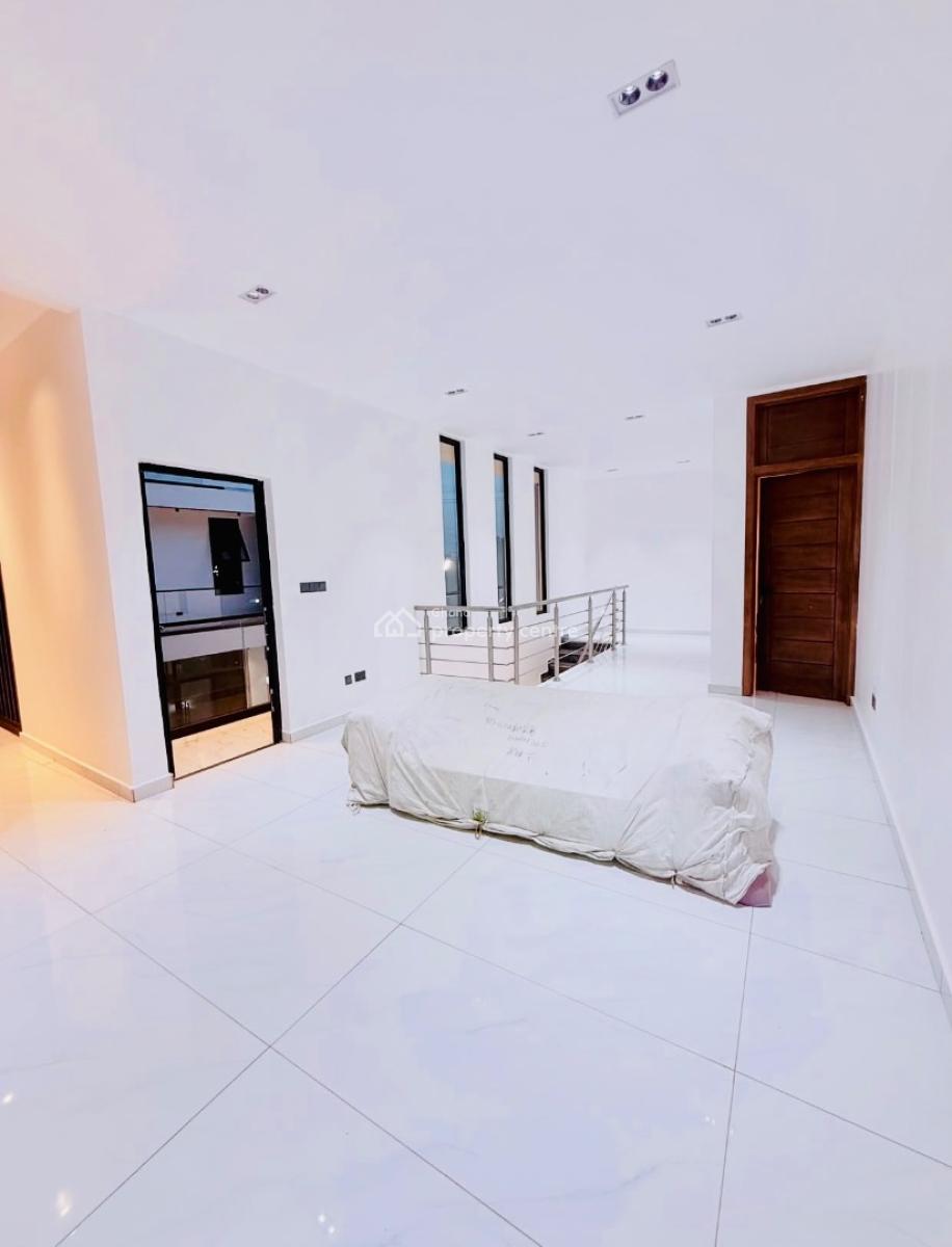 4 Bedroom House, Oyarifa, La Nkwantanang Madina Municipal, Accra, House for Sale