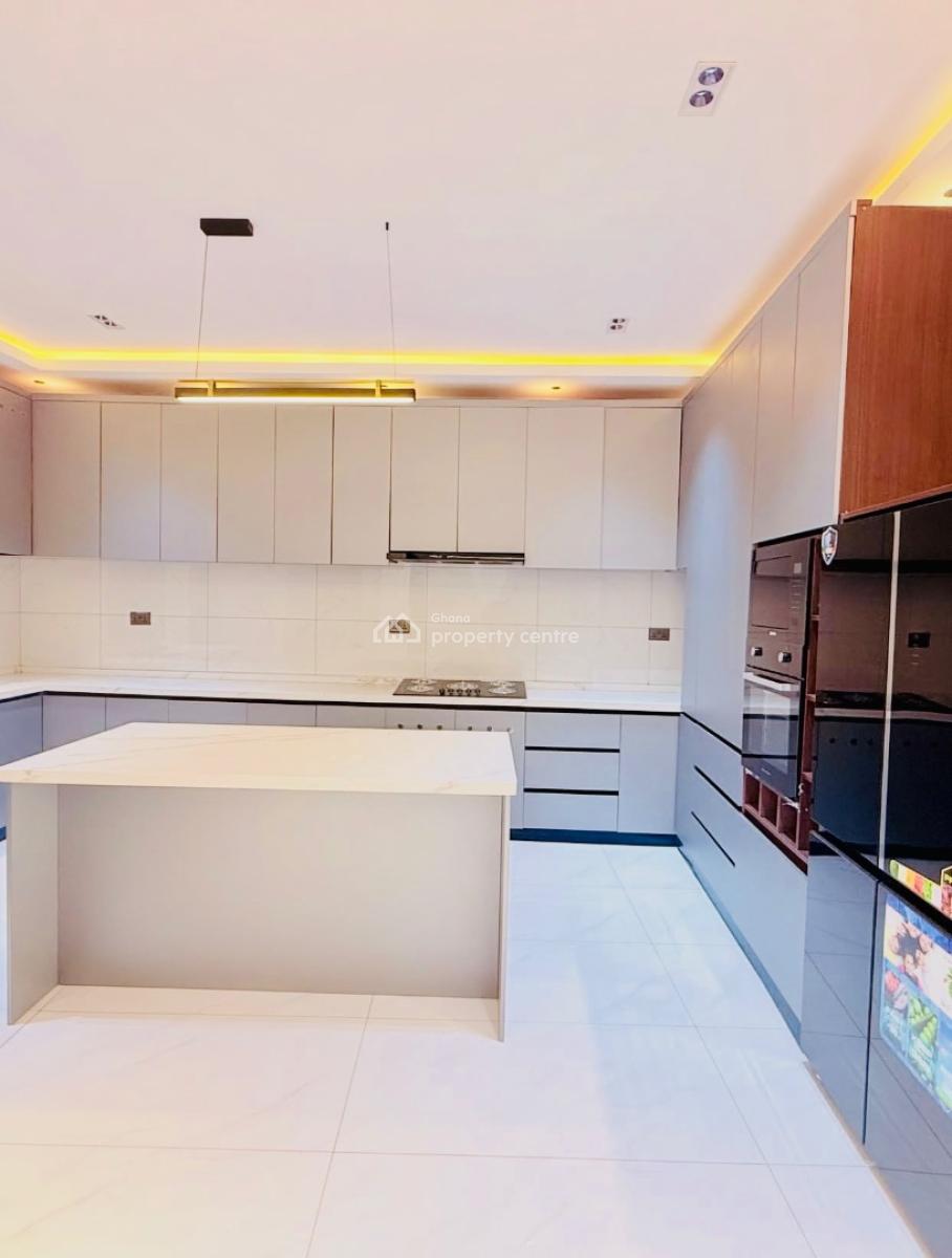 4 Bedroom House, Oyarifa, La Nkwantanang Madina Municipal, Accra, House for Sale