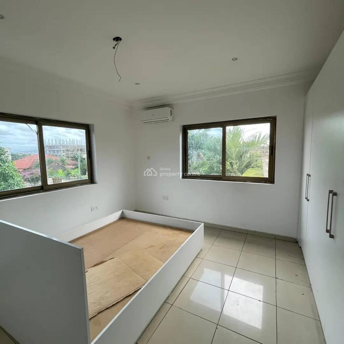 Mini Gated Community, North Legon, Accra Metropolitan, Accra, Hotel / Guest House for Sale