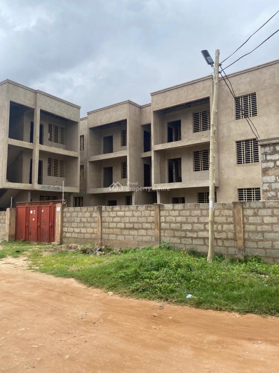 9 Units 2 Bedrooms Executive, Dome Pillar, Accra Metropolitan, Accra, Hotel / Guest House for Sale