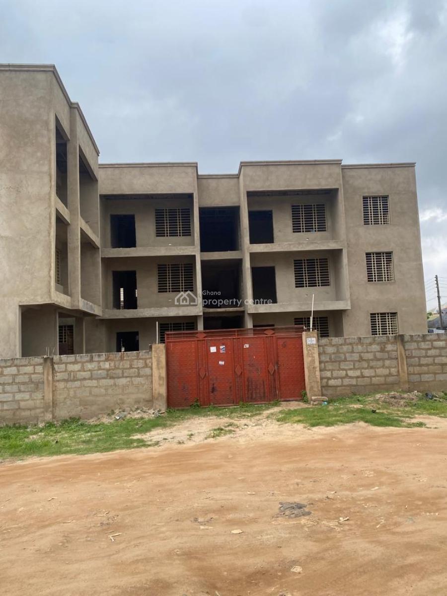 9 Units 2 Bedrooms Executive, Dome Pillar, Accra Metropolitan, Accra, Hotel / Guest House for Sale