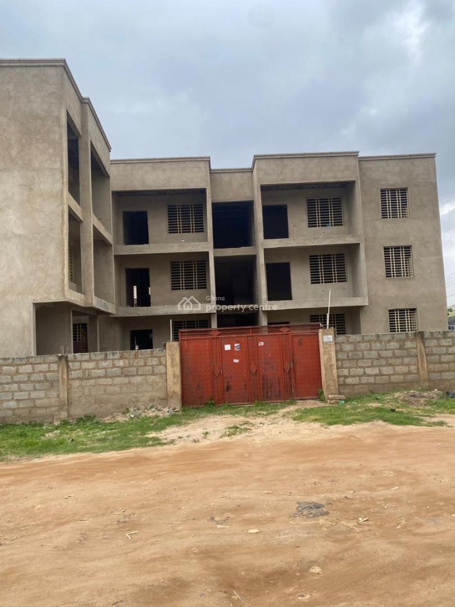 9 Units 2 Bedrooms Executive, Dome Pillar, Accra Metropolitan, Accra, Hotel / Guest House for Sale
