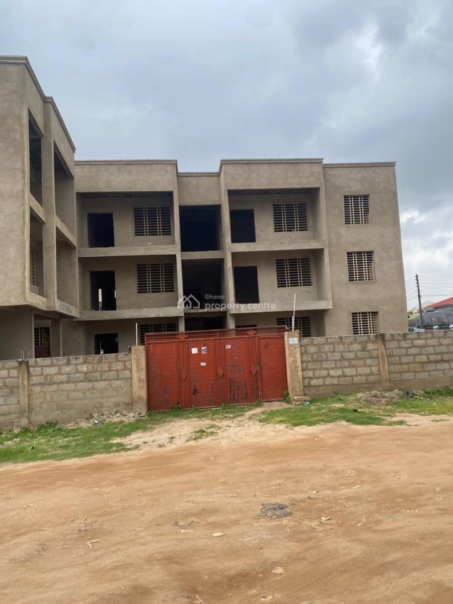 9 Units 2 Bedrooms Executive, Dome Pillar, Accra Metropolitan, Accra, Hotel / Guest House for Sale
