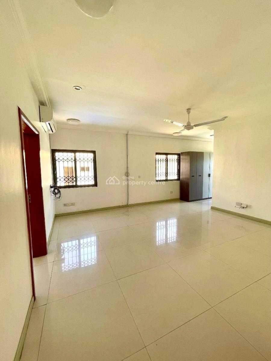 5 Bedroom House with Pool, Au Village, Cantonments, Accra, Detached Bungalow for Rent