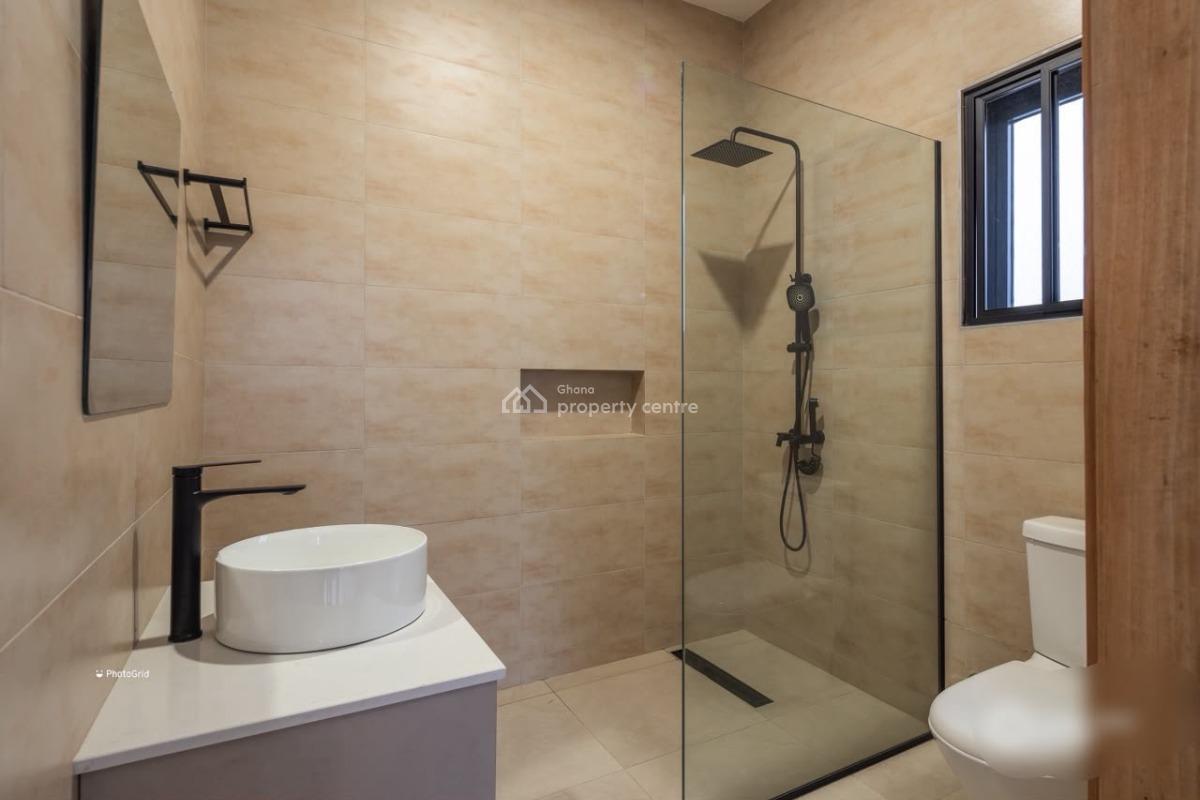 Executive 4 Bedroom, Spintex, Accra, House for Sale
