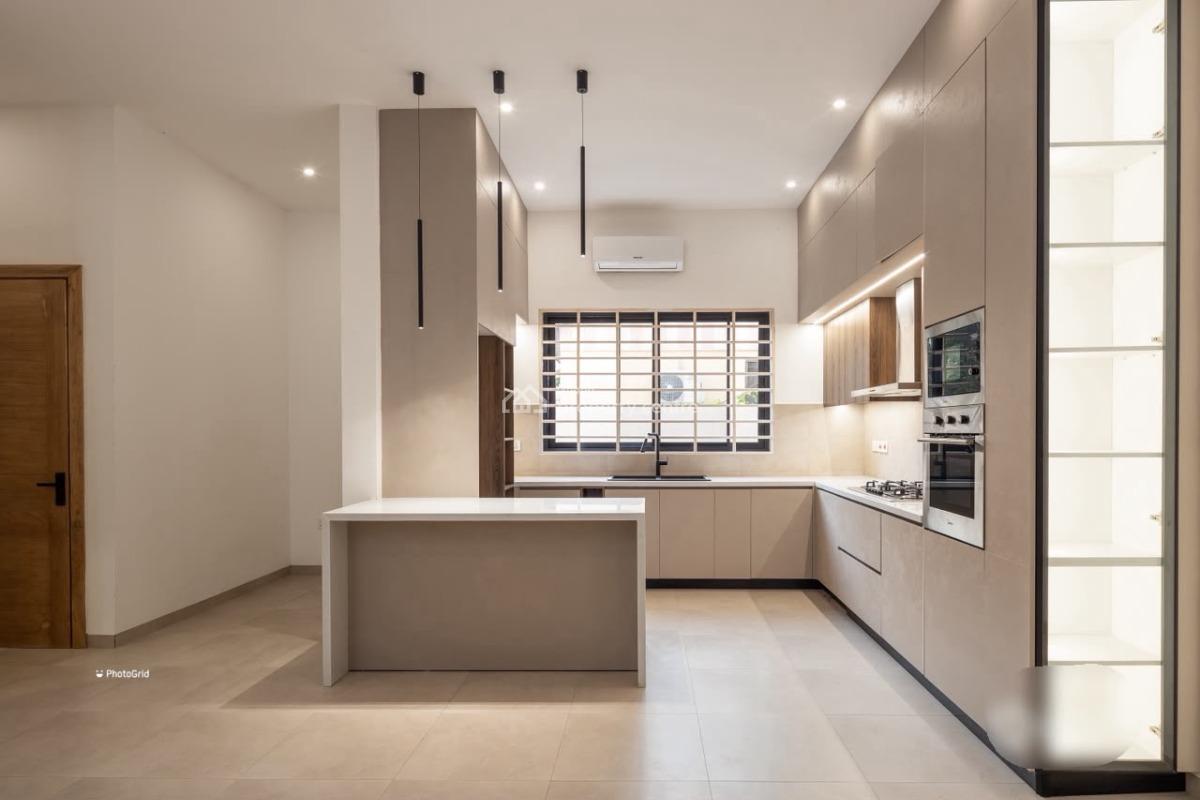 Executive 4 Bedroom, Spintex, Accra, House for Sale