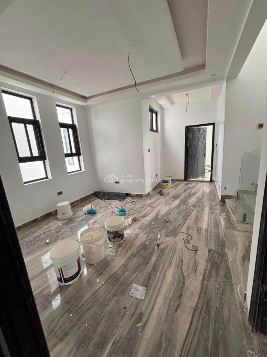 Executive 4 Bedroom, East Airport, Airport Residential Area, Accra, Townhouse for Sale